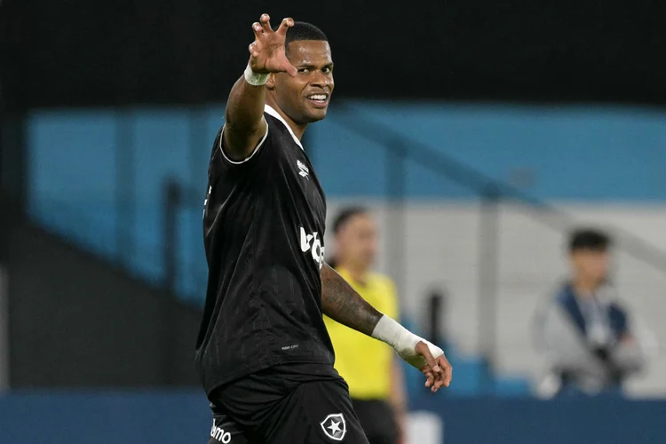 Chapecoense x Botafogo: horário, onde assistir e prováveis escalações