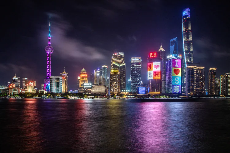 China incentiva setor de IA com escritórios gratuitos voltados a startups