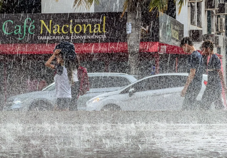 Chuva em Minas Gerais: 22 pessoas morreram em Juiz de Fora e Ubá
