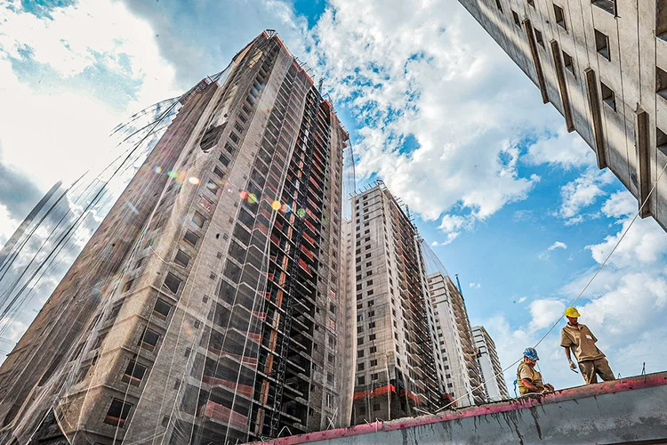 Cimento, tinta, argamassa: os materiais que encareceram a construção em 2025