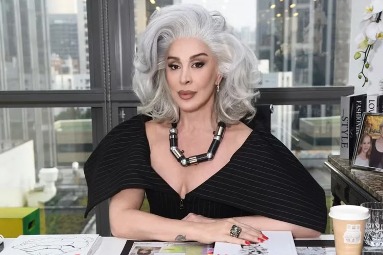 Claudia Raia será Miranda Priestly em musical brasileiro de 'O Diabo Veste Prada'