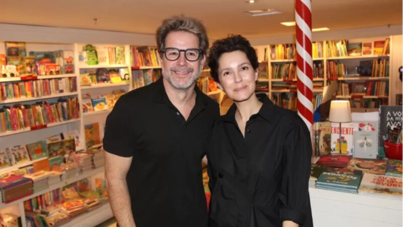 Climão? Murilo Benício surge em lançamento de livro da ex-namorada Cecília Malan no Rio