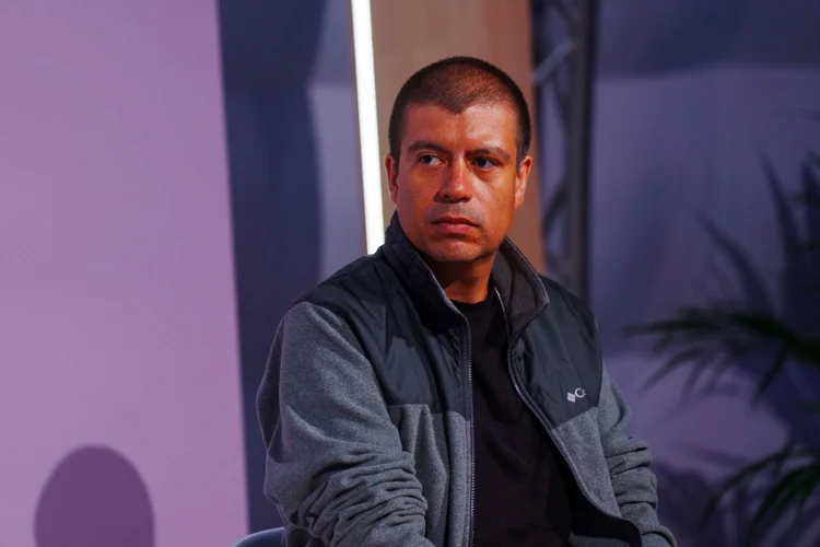 CloudWalk chega a R$ 7,16 bilhões em receita anualizada gerando R$ 10 milhões por funcionário