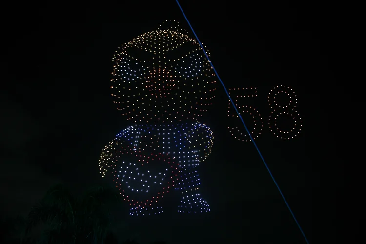 Com drones e fogos, o céu do Rio virou palco da maior campanha de Copa do iFood