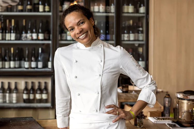 Com Michelin em Paris, chef brasileira aposta na Bahia