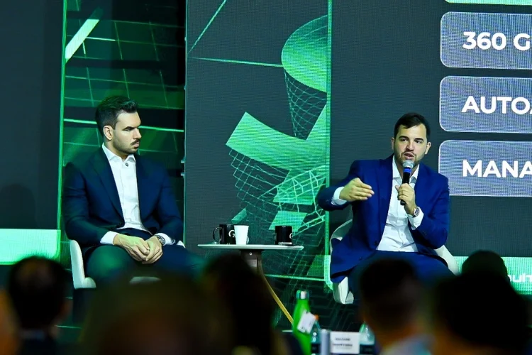 Com valuation de R$ 1,4 bilhão, XR Advisor compra Domínio e abre sede em SP