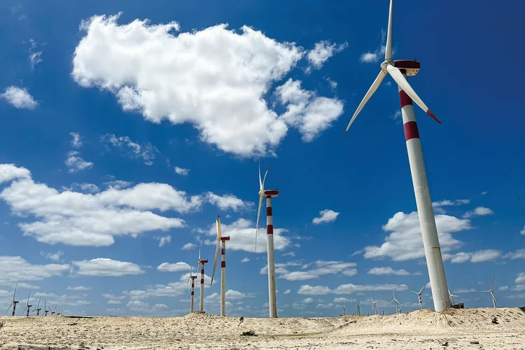 Como a guerra no Oriente Médio pode impulsionar energias renováveis