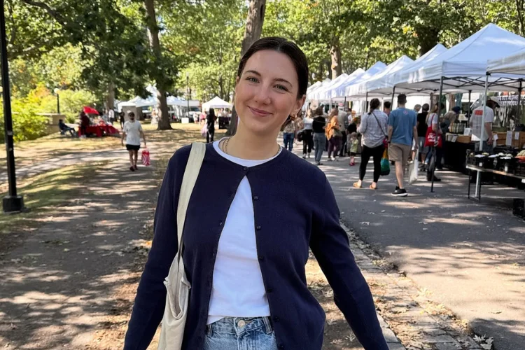 Como essa mulher de 27 anos quitou dívidas e comprou casa própria antes dos 30