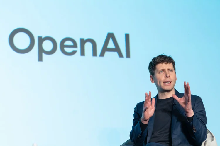 Como toda big tech: OpenAI quer expandir receita via anúncios no ChatGPT