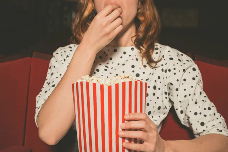 Como uma estratégia de marketing fez desse balde de pipoca uma máquina de receita milionária