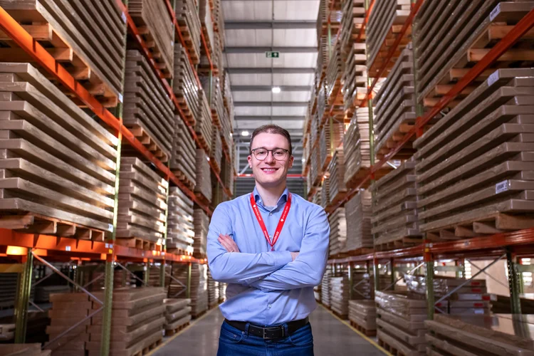 Como uma fábrica de móveis gaúcha virou uma operação digital de R$ 1 bilhão