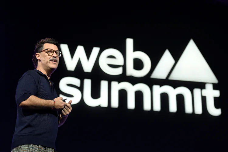 Comunidades, influência e Messi: a estratégia de conexão da OpenAI com o público