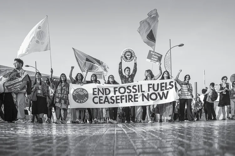 Conferência na Colômbia: a cada R$ 1 para energia limpa no Brasil, R$ 2,52 vão para fósseis