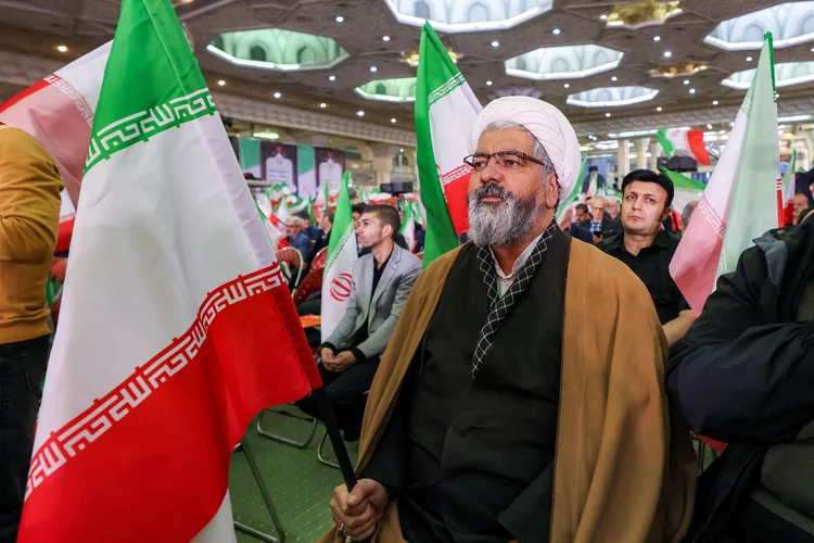 Conheça 4 possíveis novos líderes para o Irã — e o processo de sucessão