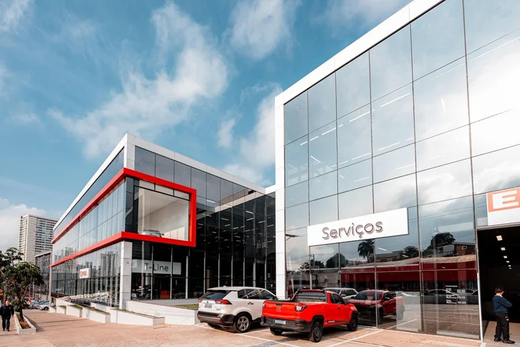 Conheça a família chinesa que fatura R$ 1,2 bilhão com carros no Brasil