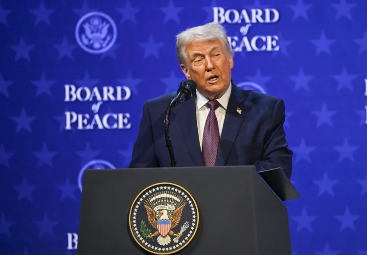 ‘Conselho da Paz’ de Trump avalia stablecoin para Gaza, diz reportagem