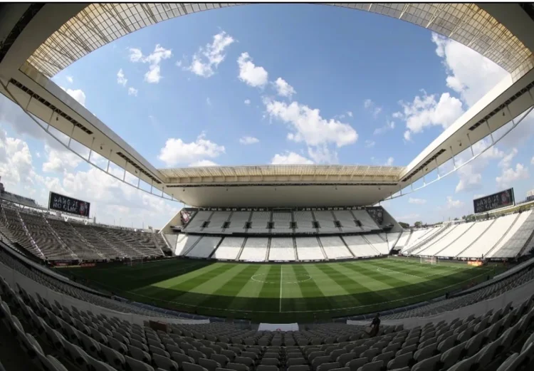 Copa do Mundo: Corinthians faz preço do metro quadrado em Itaquera mais que dobrar