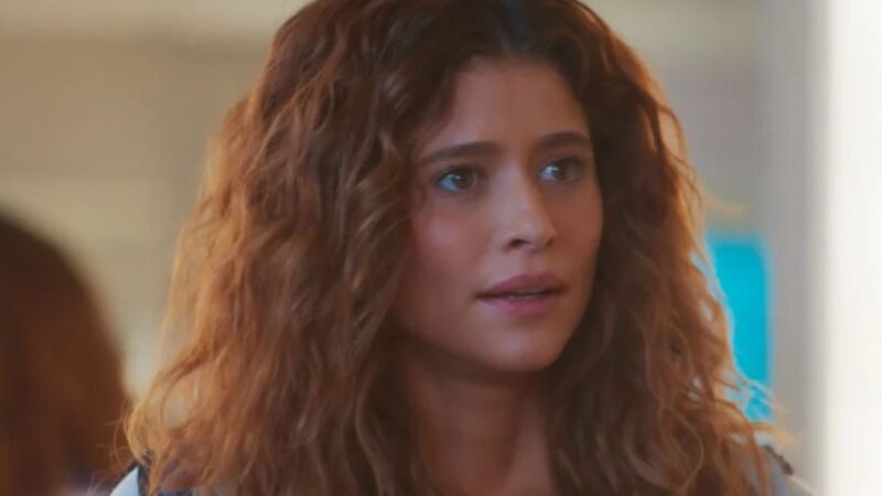 ‘Coração Acelerado’: Segredo de Agrado vem à tona e Naiane trama vingança