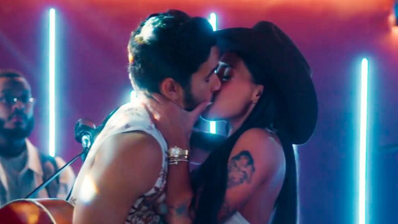 ‘Coração Acelerado’: Web reage a beijão de Ana Castela em Filipe Bragança: ‘Não foi técnico’