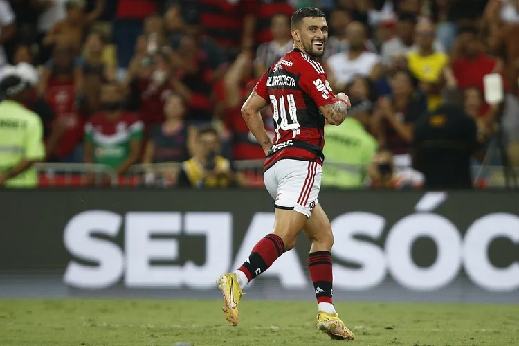 Craque do Flamengo aparece em ranking entre os mais decisivos do mundo