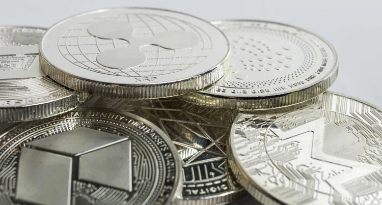 Criptomoedas sobem com prorrogação de cessar-fogo no Irã; memecoin avança 11%