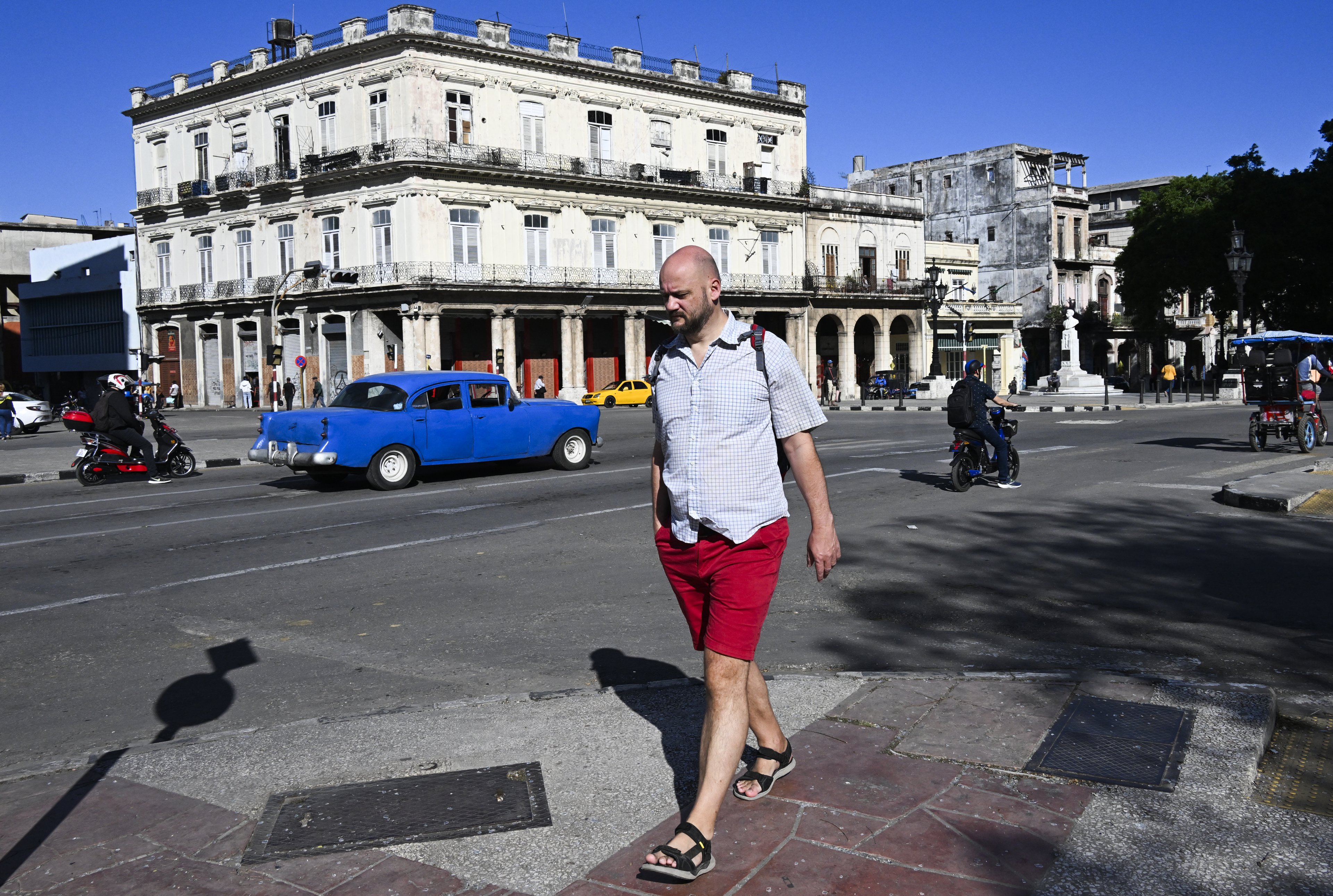 Cuba anuncia libertação de 51 presos após acordo com Vaticano