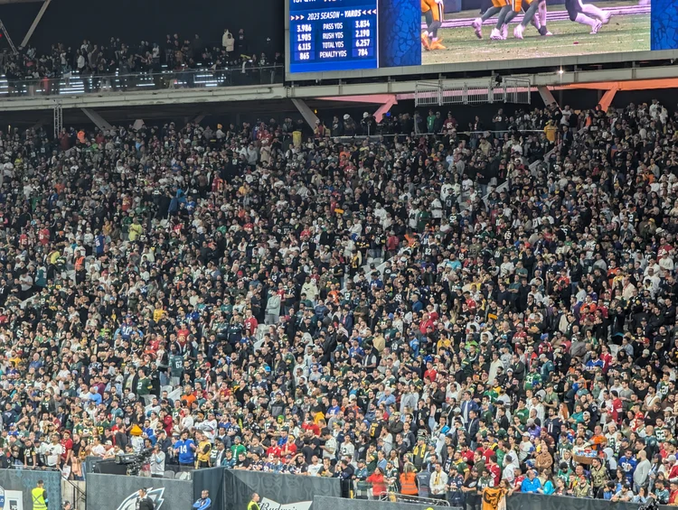 Da arquibancada ao capital: como a tecnologia começa a redesenhar a economia global do esporte