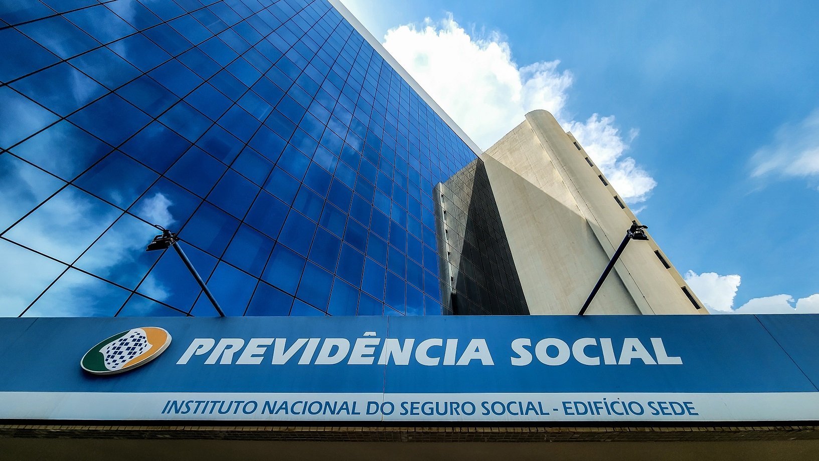 Dados de segurados do INSS vazam após falha de segurança
