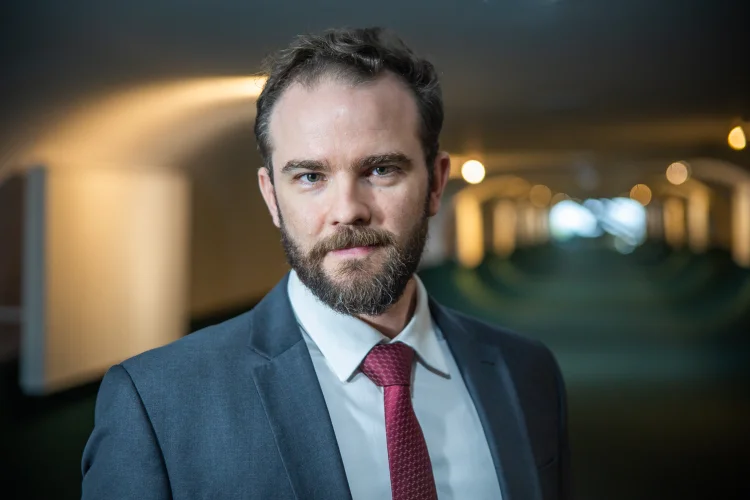 De diretor no Whatsapp a substituto de Haddad: quem é Dario Durigan, novo ministro da Fazenda