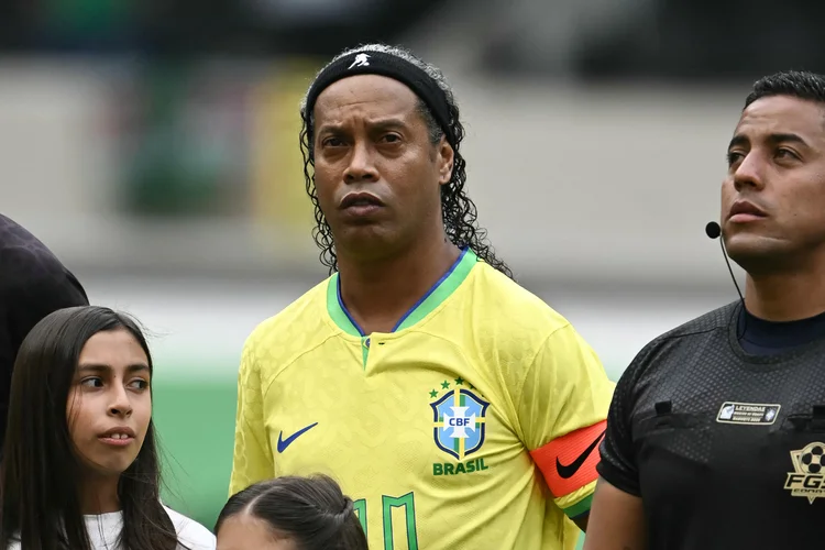 De Garrincha a Ronaldinho, Brasil lidera ranking de expulsões em Copas do Mundo