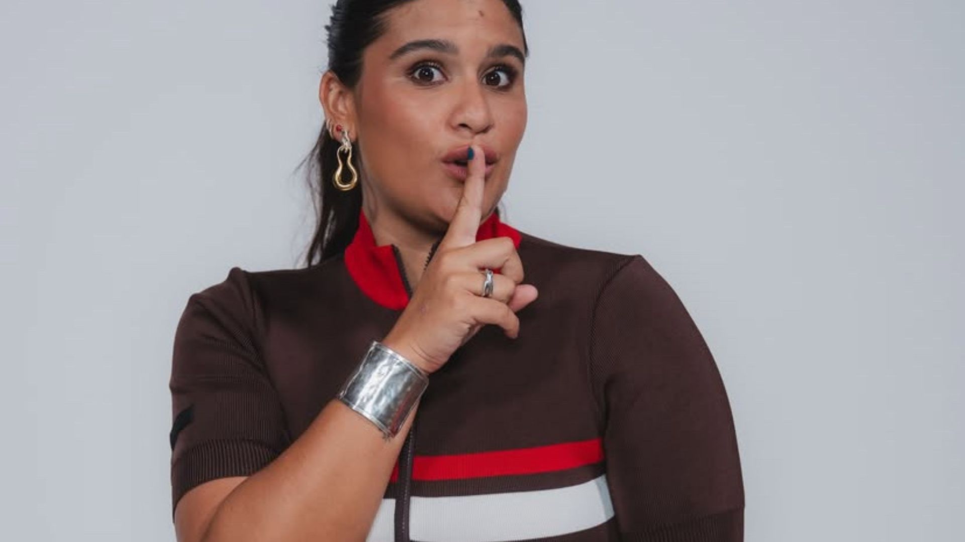 Dermatilomania: entenda o transtorno que Giulia Costa revelou ter