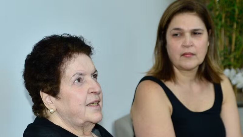 Despedida! Viúva de Gerson Brenner desabafa em velório do ator