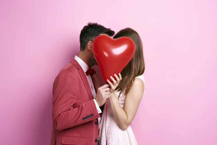 Dia dos Namorados: 12 músicas pop para usar nas fotos do Instagram