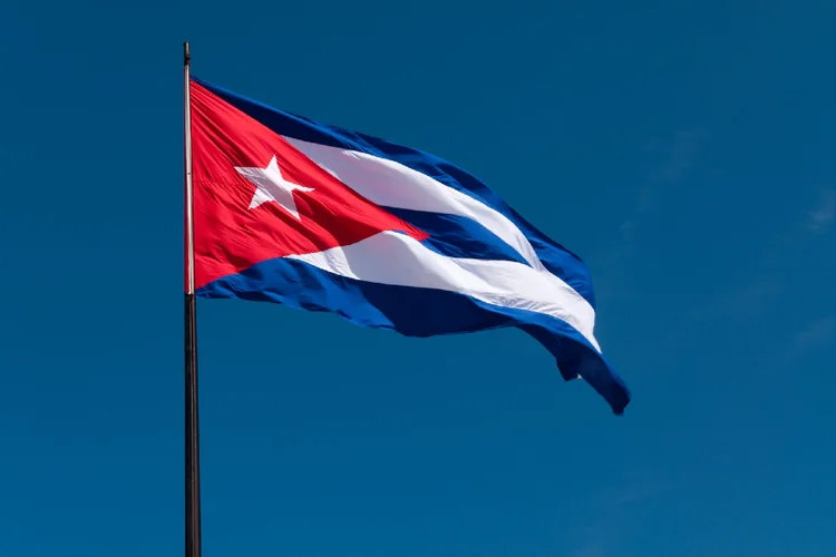 Diretor da CIA visita Cuba e leva mensagem de Trump sobre mudanças no regime