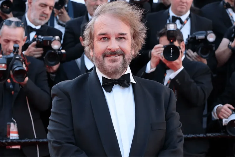 Diretor de 'O Senhor dos Anéis' minimiza polêmica sobre IA em Hollywood