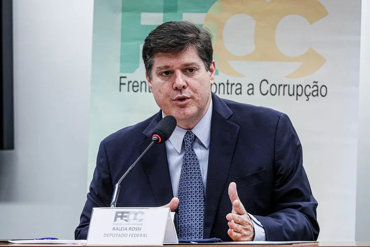 Diretórios estaduais do MDB fazem manifesto por neutralidade nas eleições