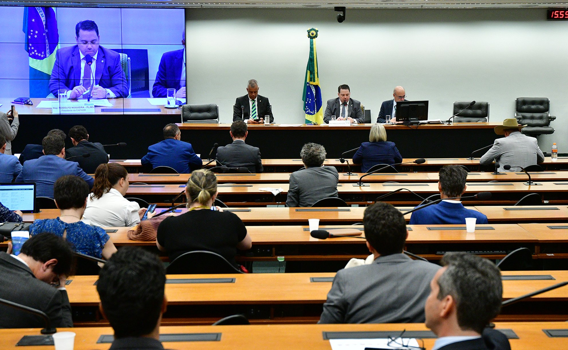 Disputa por vaga no TCU testa força de Hugo Motta na Câmara