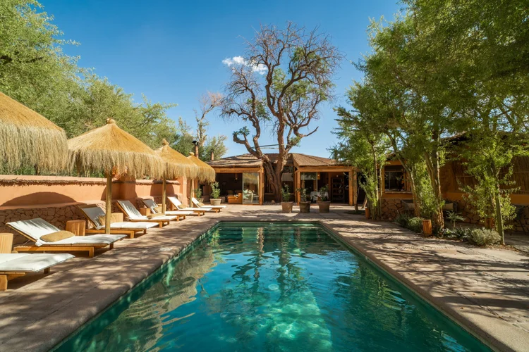 Do Atacama à Serra da Mantiqueira: onde se hospedar nos feriados de abril