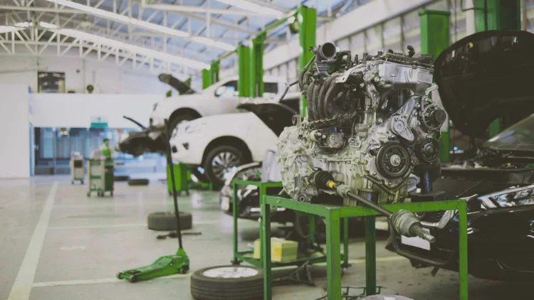 Do lixo à matéria-prima: Bradesco Seguros transforma sinistros em mil toneladas recicladas