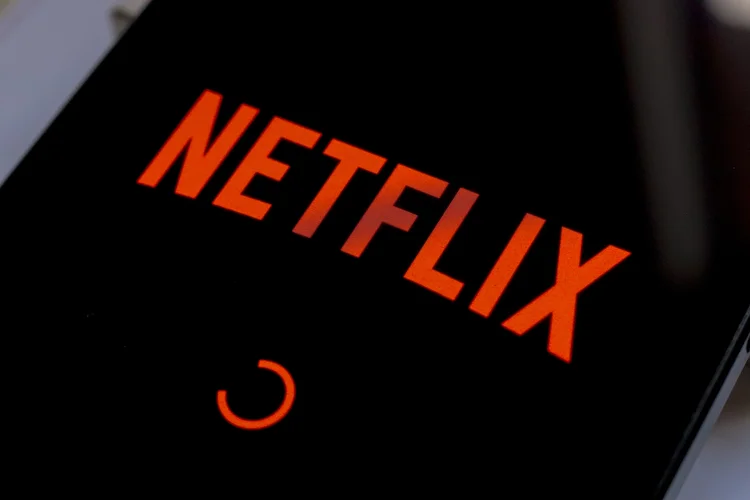Efeito Netflix: como o streaming gerou US$ 325 bilhões para o PIB global