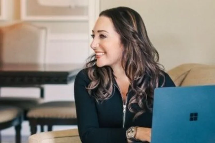Ela transformou uma herança de US$ 80 mil em um faturamento milionário com uma única contratação