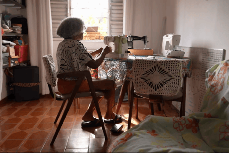 Elas não fazem “bico”: quem são as nanoempreendedoras no Brasil