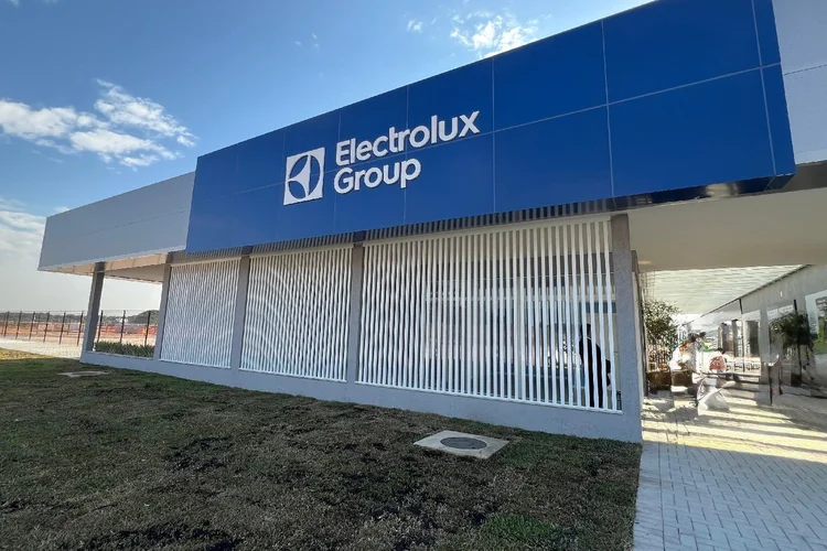 Electrolux e Braskem usam plástico reciclado em embalagens de lavadoras