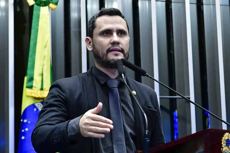 Eleição para governo de Minas tem indefinição de nomes e pressão de Lula