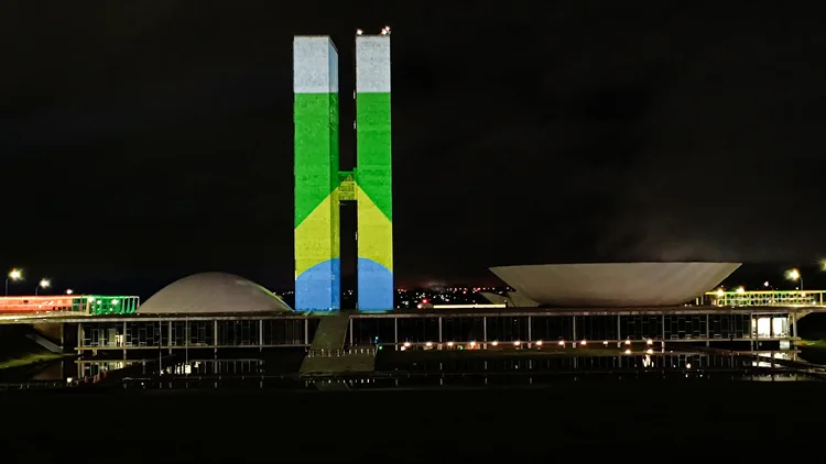 Eleições 2026: brasileiros que moram no exterior votam para governador?