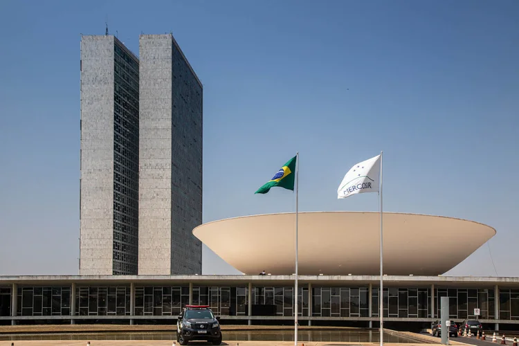 Eleições 2026: o que faz um Senador da República e qual é o seu salário?