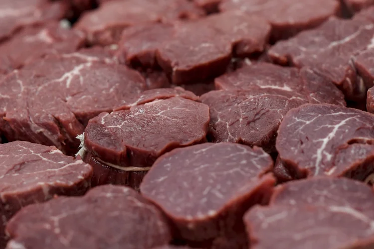 Em meio à praga da carne, México deve zerar exportações de gado em 2026