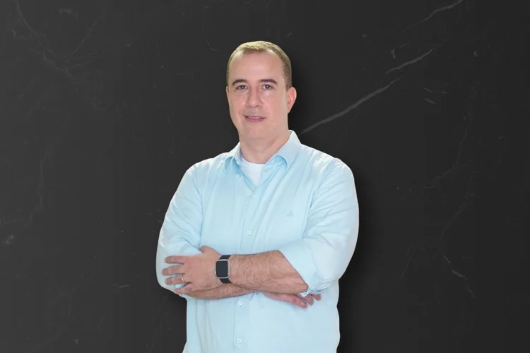 Embalixo descarta escala 6x1 e irá apostar em um novo produto de limpeza