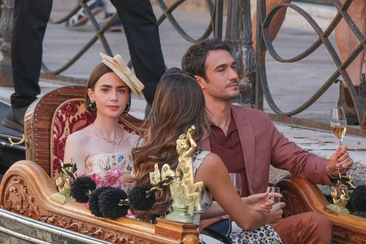 ‘Emily em Paris’ vai acabar? Netflix confirma fim da série após 6 temporadas