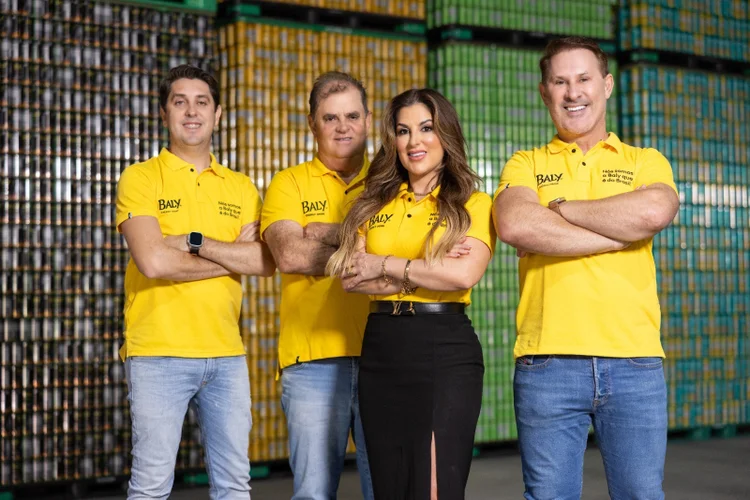 Empresa de energético do interior de SC desafia gigantes e fatura R$ 1,8 bilhão